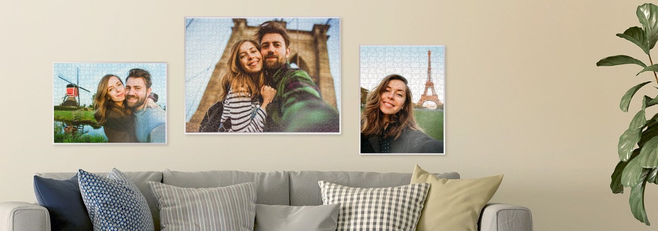 Jigsaw frame for your photo puzzle